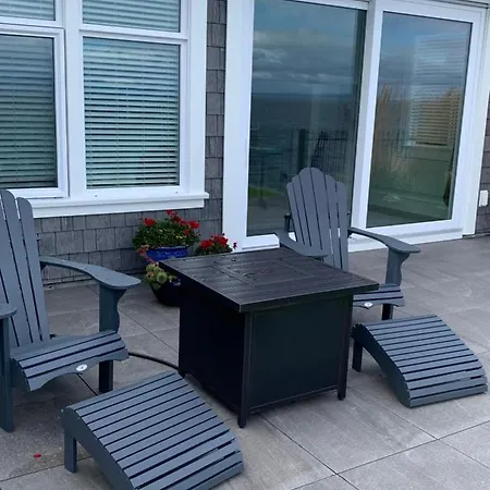 Ocean Front Private Suite-2